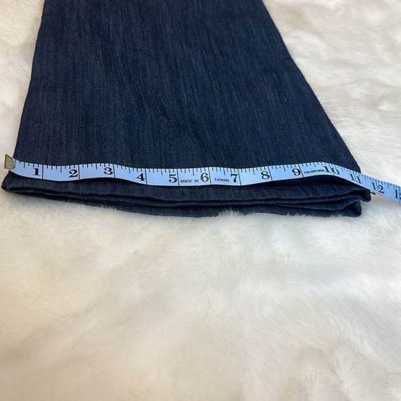 NWT Palacio Jeans Colombia Design dark blue flare bottom jeans size 1 - Picture 3 of 13